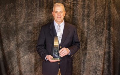 Mike Jaspers Receives 2022 Excellence in Agriculture Award