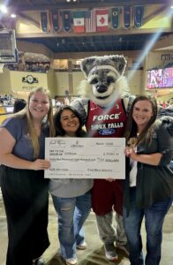 East River presents check to Lifescape
